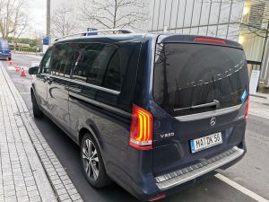 Taxi Kolb Mannheim Mercedes V 250 Avantgarde 8 Sitzer